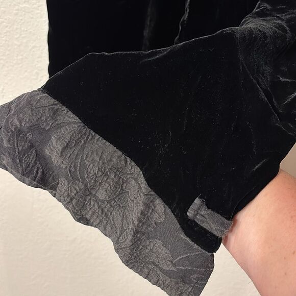 Citron Velvet Cropped Wide Leg Pants Medium - Picture 3 of 4